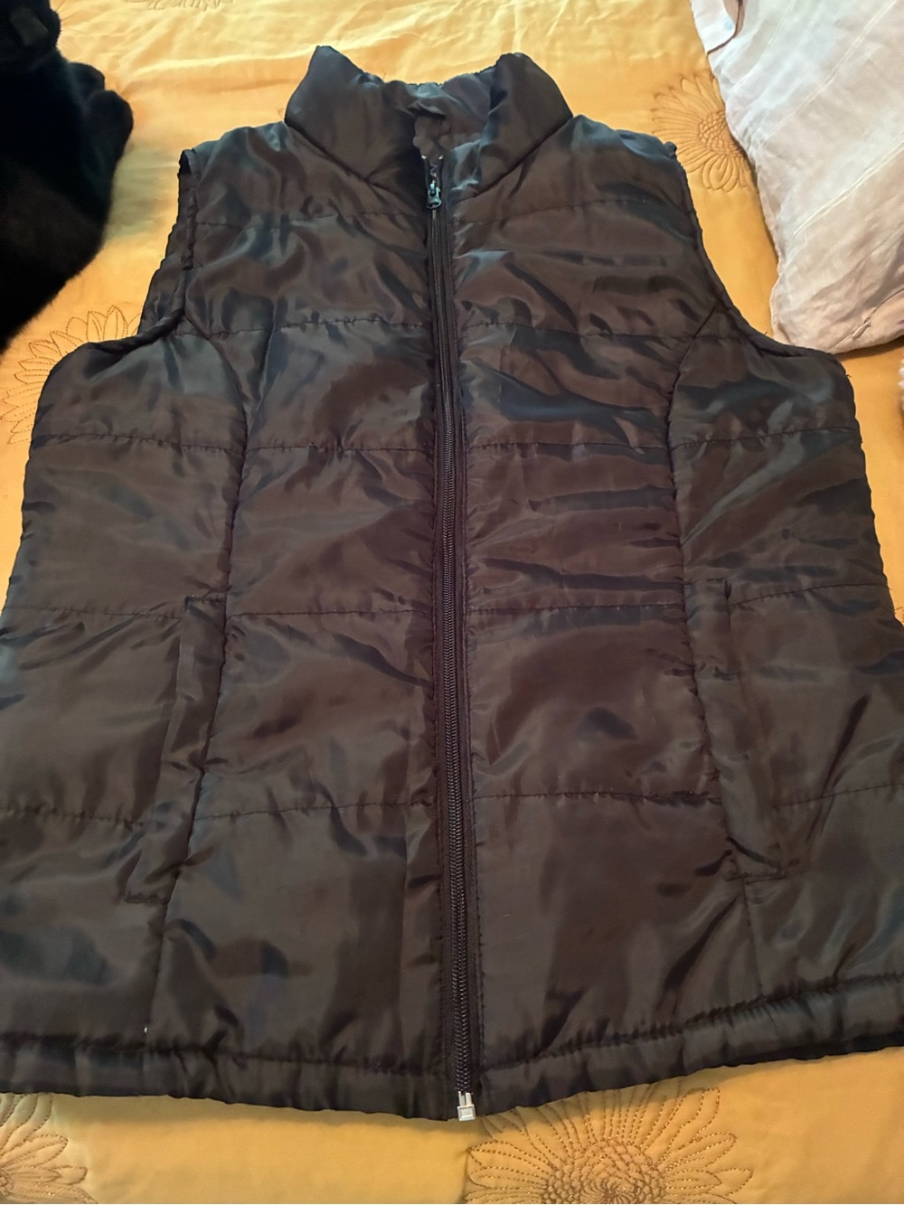 Women's Black Quilted Puffer Vest.